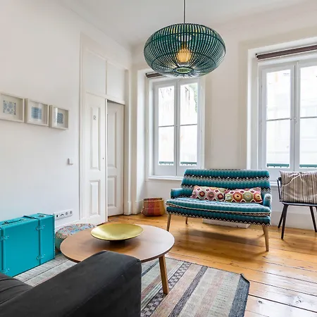 The Color בית הארחה ליסבון