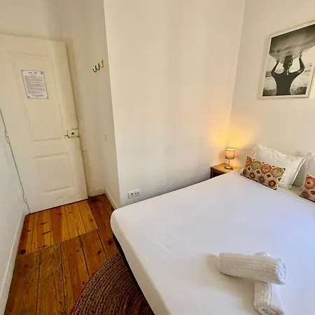 The Color ゲストハウス リスボン